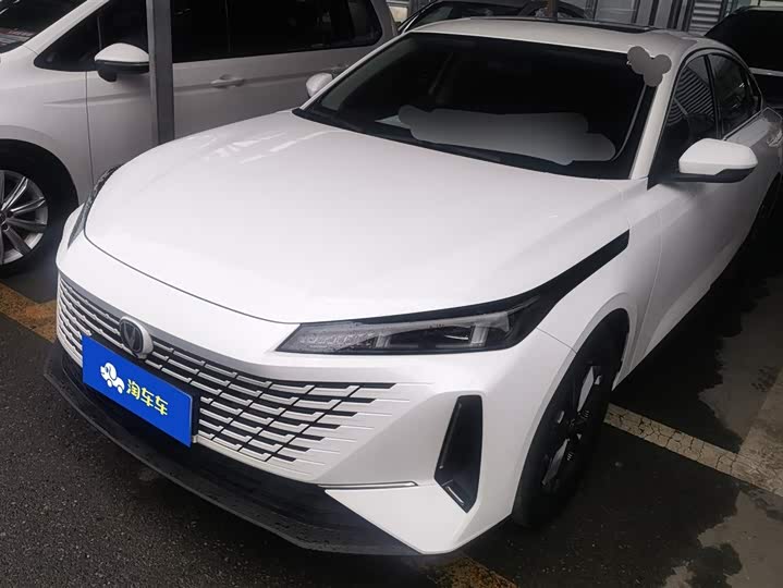 Фото 1 - Changan Yida