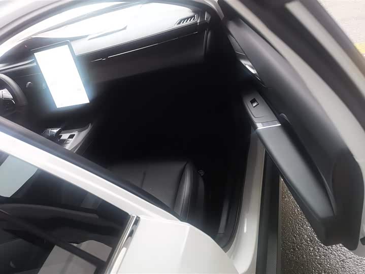 Фото 8 - Changan Yida