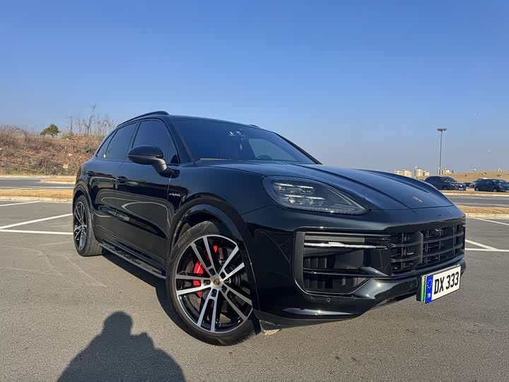 Фото 1 - Porsche Cayenne Hybrid