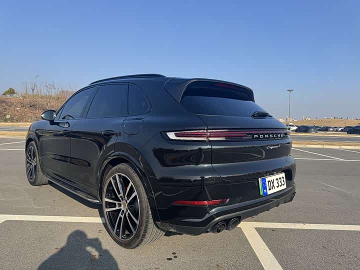 Фото 4 - Porsche Cayenne Hybrid