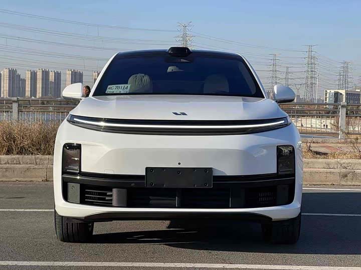 Фото 2 - LiXiang L7