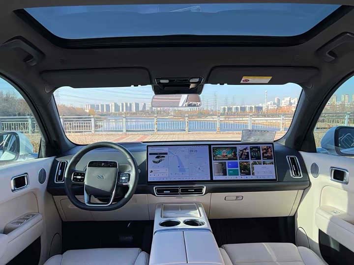 Фото 5 - LiXiang L7