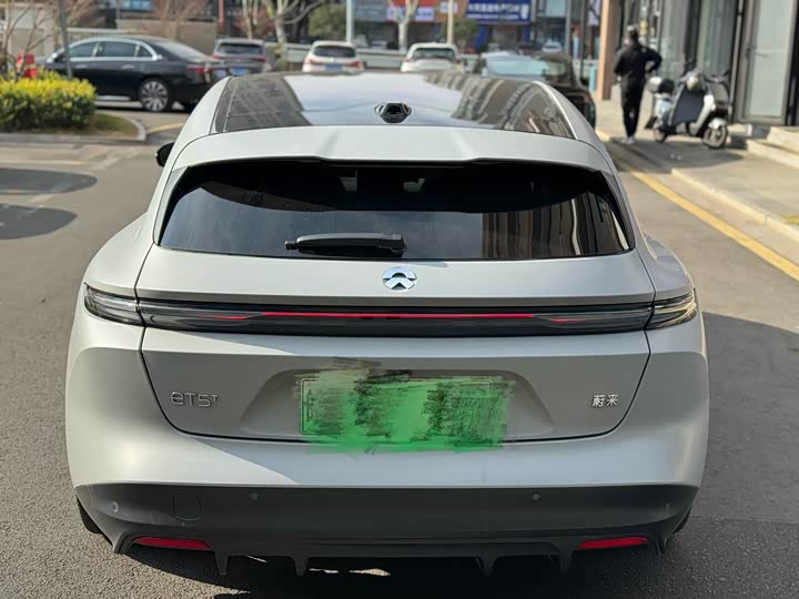 Фото 5 - Nio ET5T