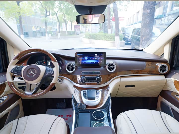 Фото 4 - Mercedes-Benz Vito