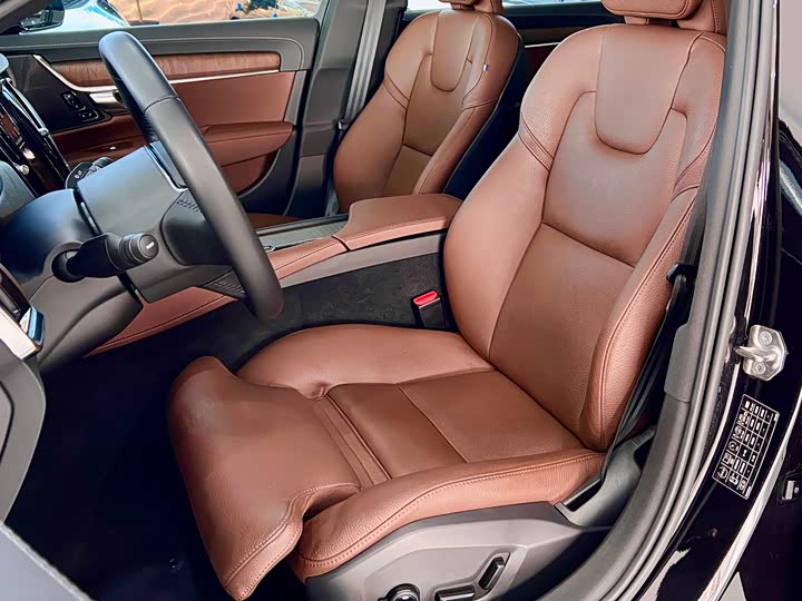 Фото 5 - Volvo S90