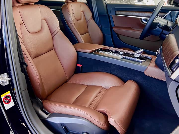 Фото 7 - Volvo S90