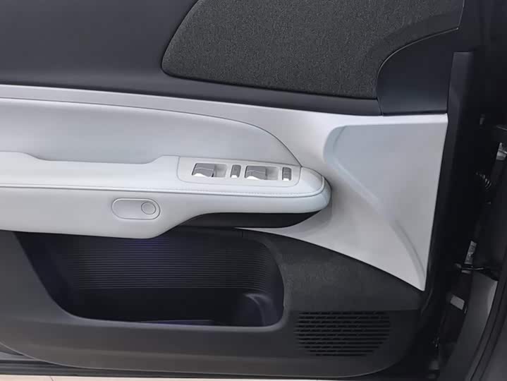 Фото 7 - XPeng G6