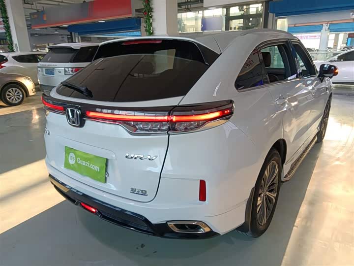 Фото 7 - Honda UR-V