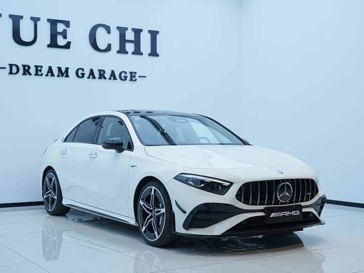 Фото 3 - Mercedes-Benz A-Class AMG