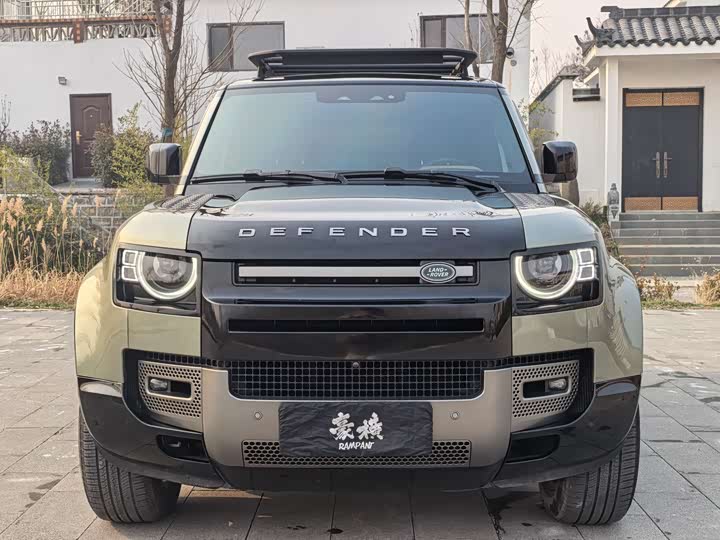 Фото 1 - Land Rover Defender