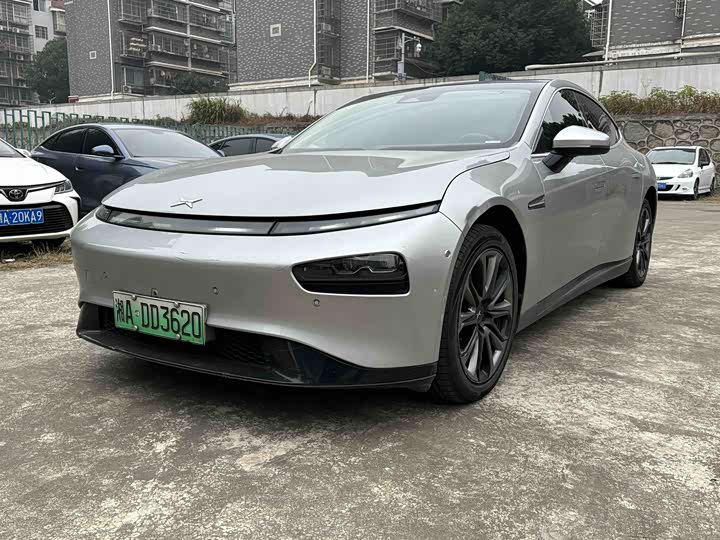 Фото 1 - XPeng P7