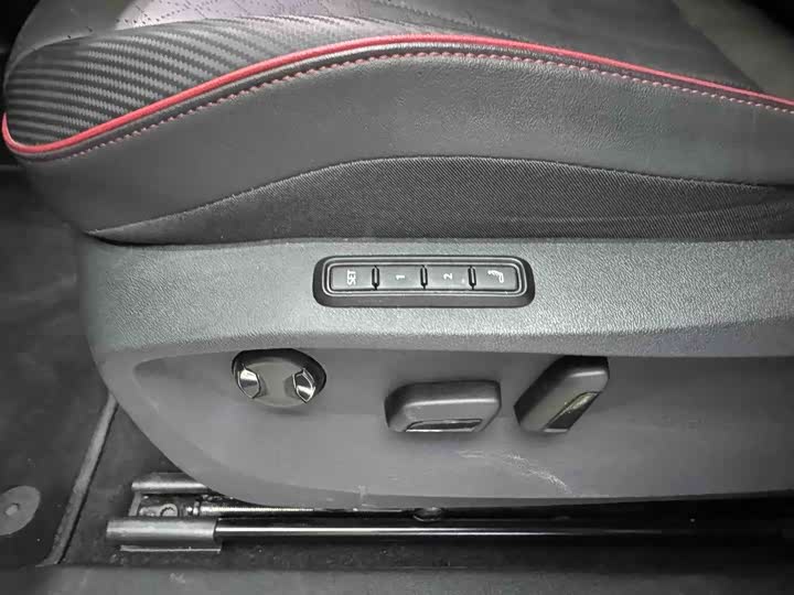 Фото 8 - Volkswagen ID.6 X