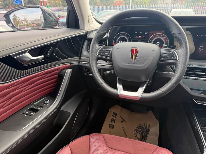 Фото 9 - Hongqi HS5