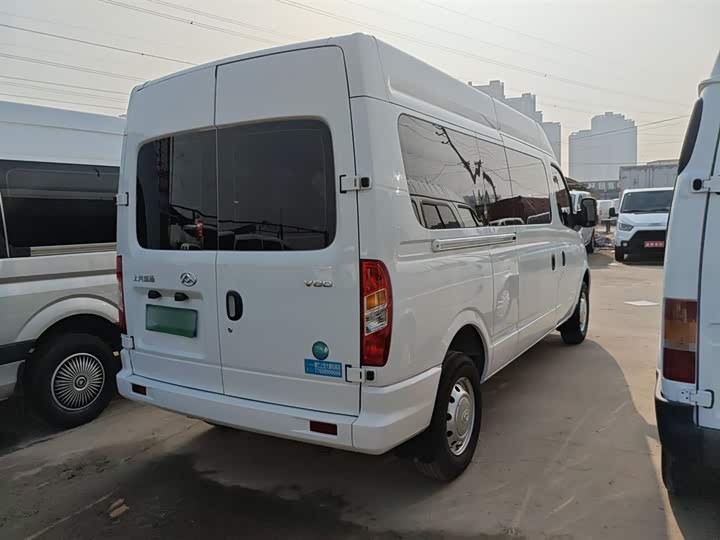 Фото 7 - Maxus V80