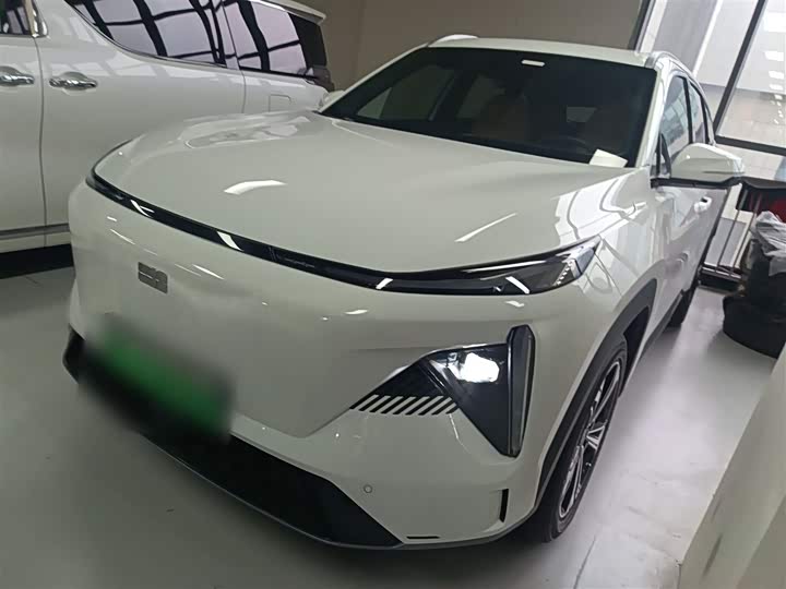 Фото 1 - Geely Galaxy L7