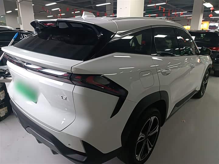 Фото 7 - Geely Galaxy L7