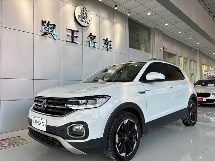 Фото 1 - Volkswagen Tacqua