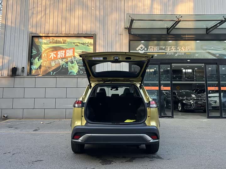 Фото 9 - Toyota Frontlander