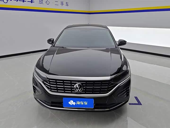 Фото 2 - Volkswagen Passat