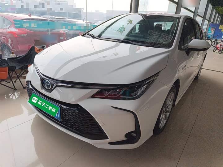 Фото 1 - Toyota Corolla