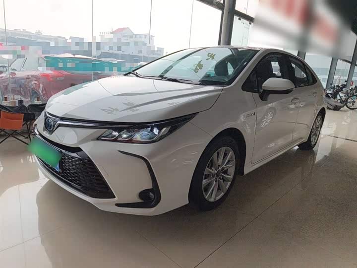 Фото 5 - Toyota Corolla