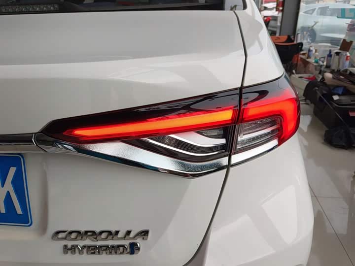 Фото 8 - Toyota Corolla