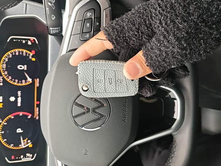 Фото 9 - Volkswagen Lavida