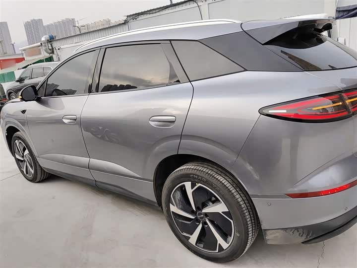 Фото 5 - BYD Sea Lion 06 Hybrid/EV