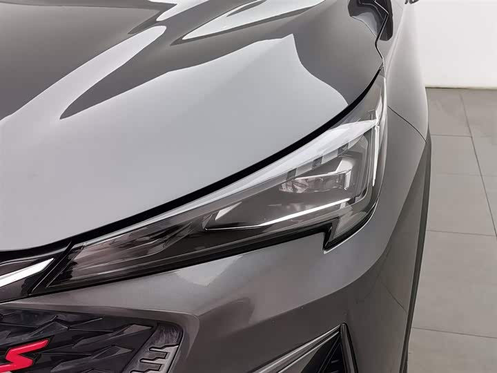 Фото 7 - Changan X5 Plus