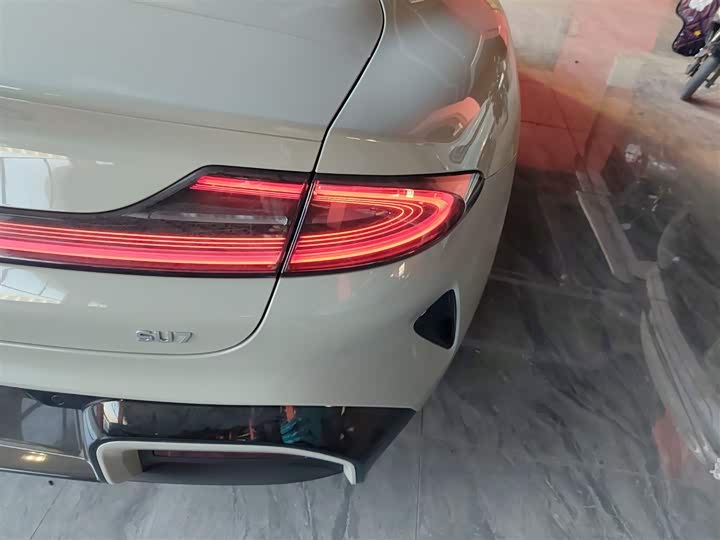 Фото 8 - Xiaomi SU7