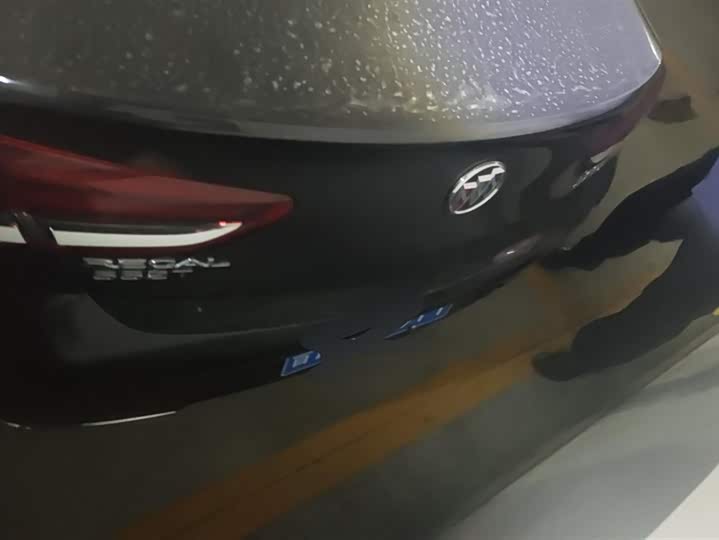 Фото 4 - Buick Regal