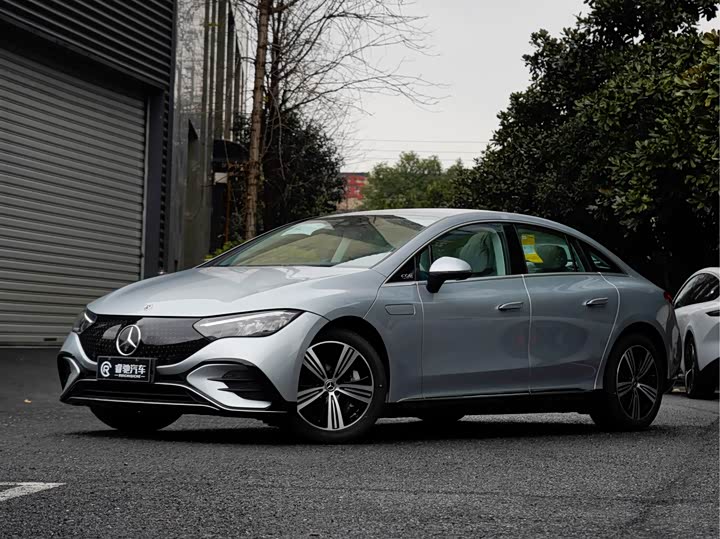 Фото 2 - Mercedes-Benz EQE