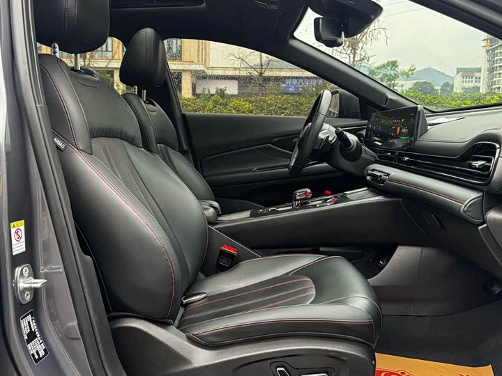 Фото 9 - GAC Trumpchi Empow R