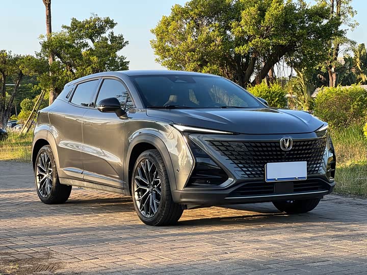 Фото 3 - Changan UNI-T