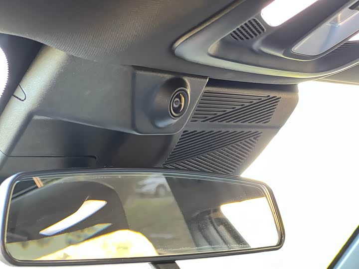 Фото 6 - Changan UNI-T