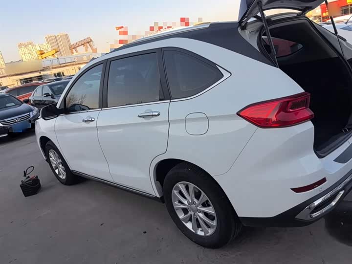 Фото 5 - Haval M6