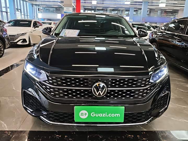 Фото 3 - Volkswagen Passat