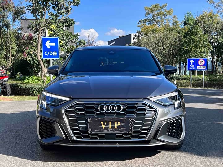 Фото 2 - Audi A3