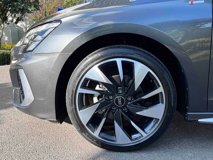 Фото 5 - Audi A3