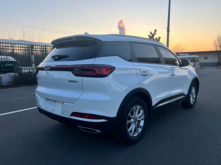 Фото 7 - Chery Tiggo 7