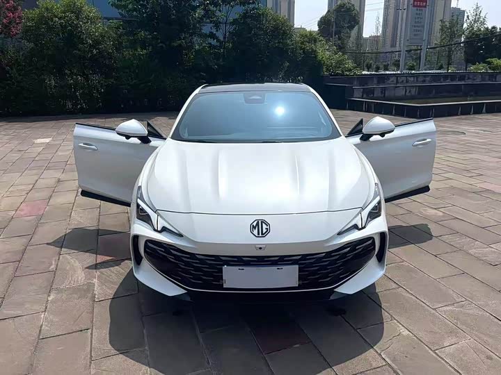 Фото 2 - MG Motor 7