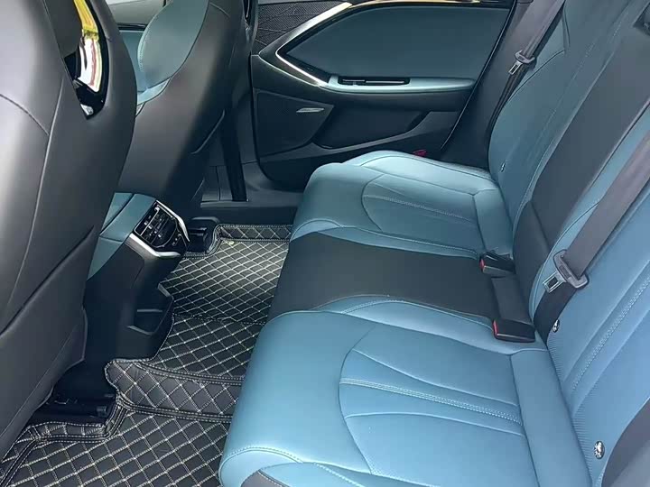 Фото 6 - MG Motor 7