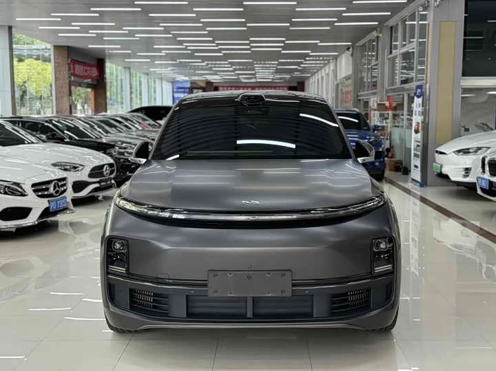 Фото 2 - LiXiang L9