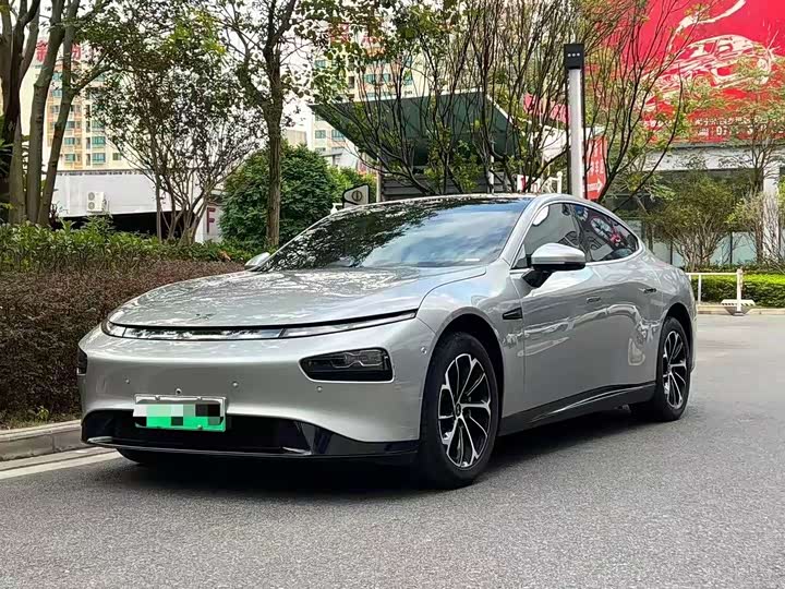 Фото 1 - XPeng P7