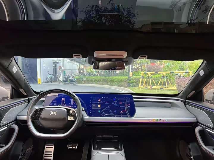 Фото 6 - XPeng P7