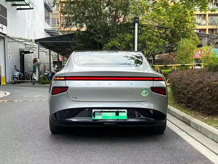 Фото 7 - XPeng P7