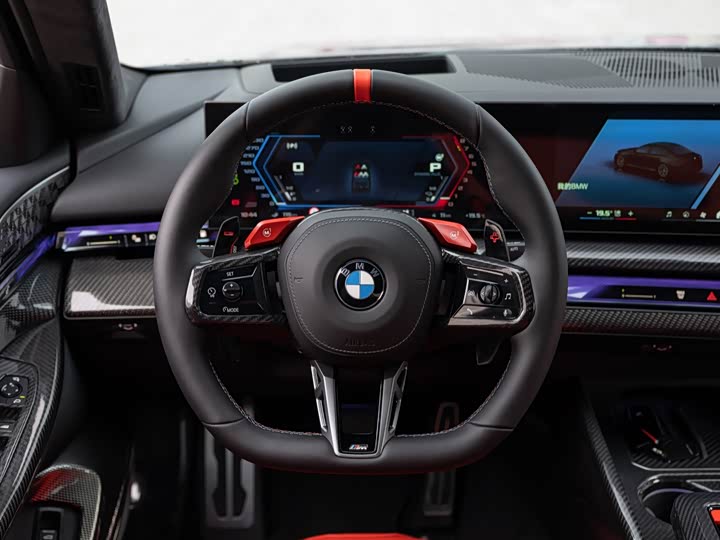 Фото 9 - BMW M5 Hybrid