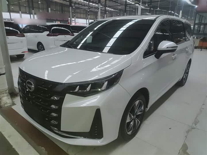 Фото 1 - GAC Trumpchi M6