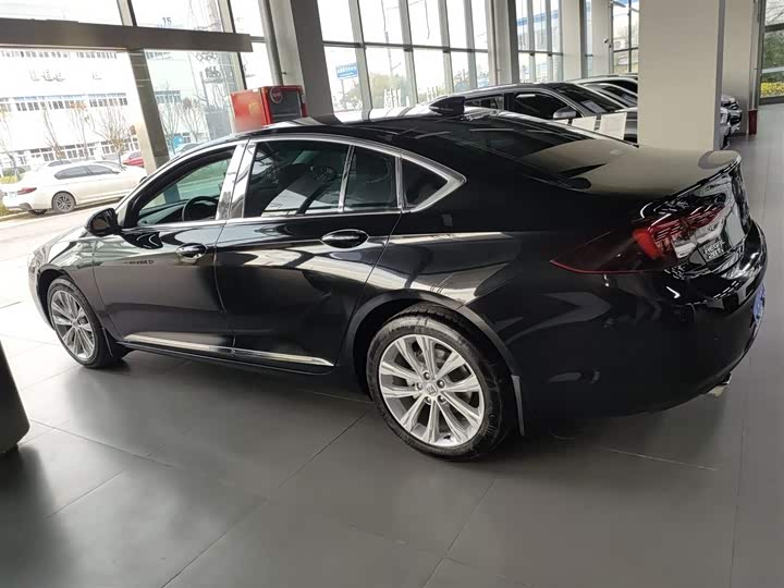 Фото 5 - Buick Regal