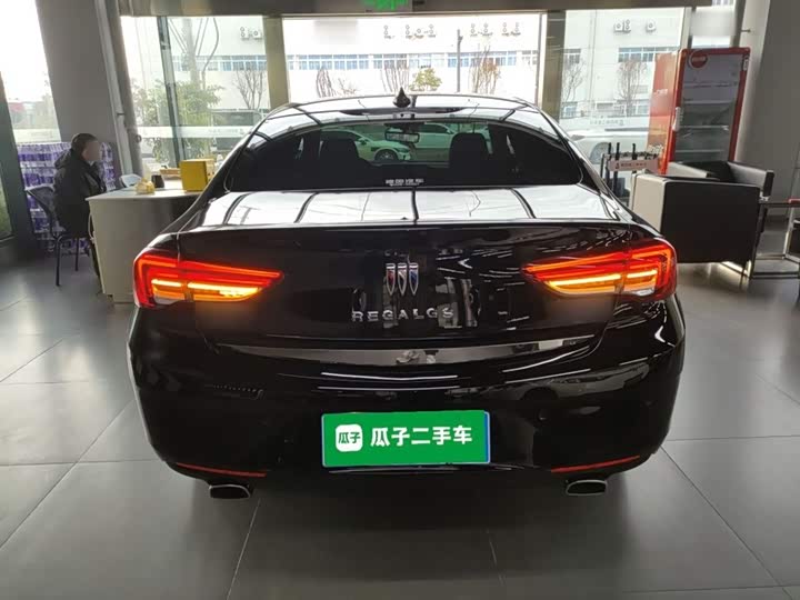 Фото 6 - Buick Regal